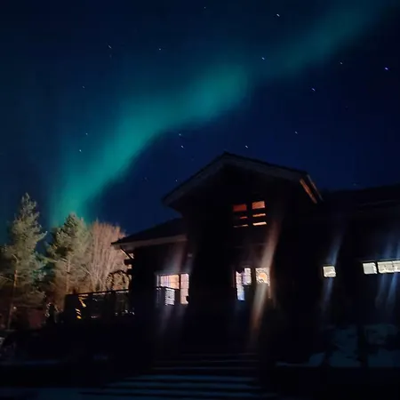 Kaunis Ja Tyylikaes Lomatalo Koko Perheelle Rentouttavaan Lomaan Ferienhaus Rovaniemi