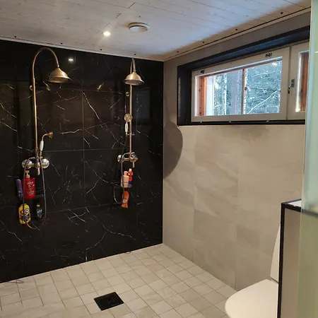 Kaunis Ja Tyylikaes Lomatalo Koko Perheelle Rentouttavaan Lomaan Ferienhaus *