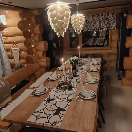 Kaunis Ja Tyylikaes Lomatalo Koko Perheelle Rentouttavaan Lomaan Ferienhaus *