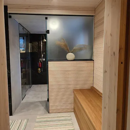 Ferienhaus Kaunis Ja Tyylikaes Lomatalo Koko Perheelle Rentouttavaan Lomaan *