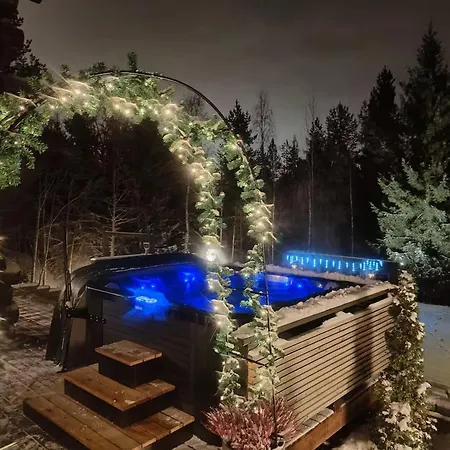 Kaunis Ja Tyylikaes Lomatalo Koko Perheelle Rentouttavaan Lomaan Ferienhaus