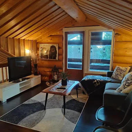 Kaunis Ja Tyylikaes Lomatalo Koko Perheelle Rentouttavaan Lomaan Ferienhaus