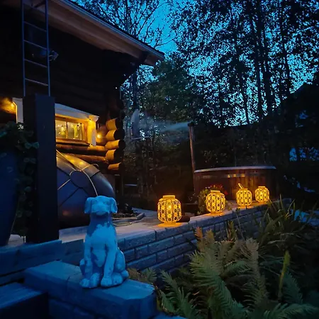 Kaunis Ja Tyylikaes Lomatalo Koko Perheelle Rentouttavaan Lomaan Ferienhaus